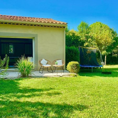 Appartement Neuf Et Au Calme Proche Avignon Althen-des-Paluds Екстериор снимка