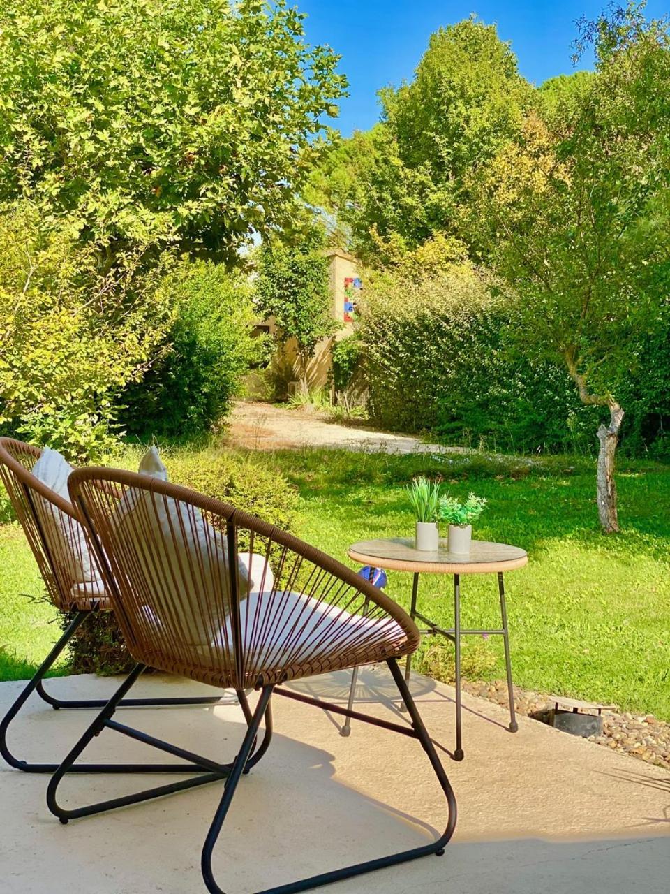 Appartement Neuf Et Au Calme Proche Avignon Althen-des-Paluds Екстериор снимка