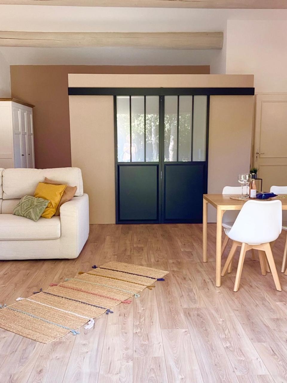 Appartement Neuf Et Au Calme Proche Avignon Althen-des-Paluds Екстериор снимка